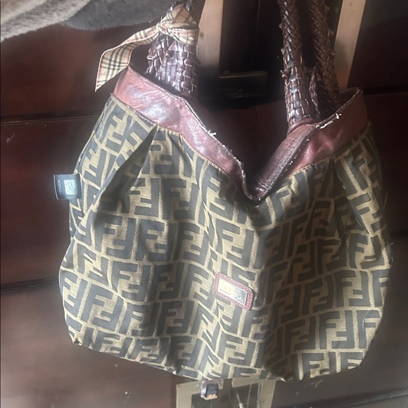 Fendi spy bag zucca insider print very big bag over night size look at pic - Picture 3 of 17
